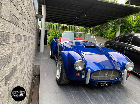 บริการเช่ารถหรู รถโบราณ รถคลาสสิค Retroluxcars.com