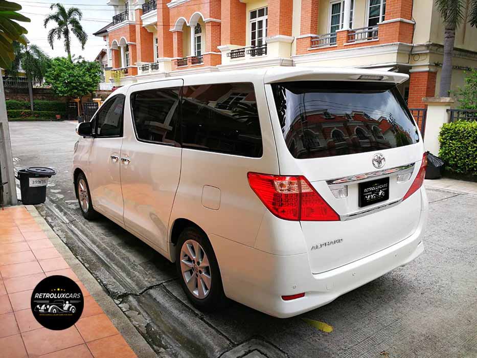 บริการเช่ารถหรู รถโบราณ รถคลาสสิค Retroluxcars.com