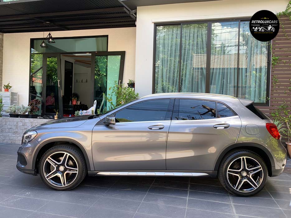 บริการเช่ารถหรู รถโบราณ รถคลาสสิค Retroluxcars.com